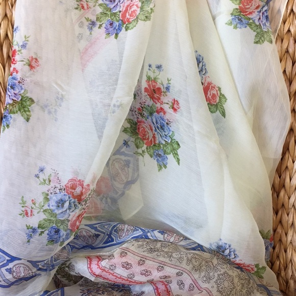 100% Silk XXL Boho / Bohemian Chiffon Scarf Wrap Pareo - Picture 2 of 7